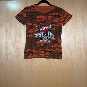 Vintage Y2k Ed Hardy Women’s T-Shirt          b a r e l y   w o r n !